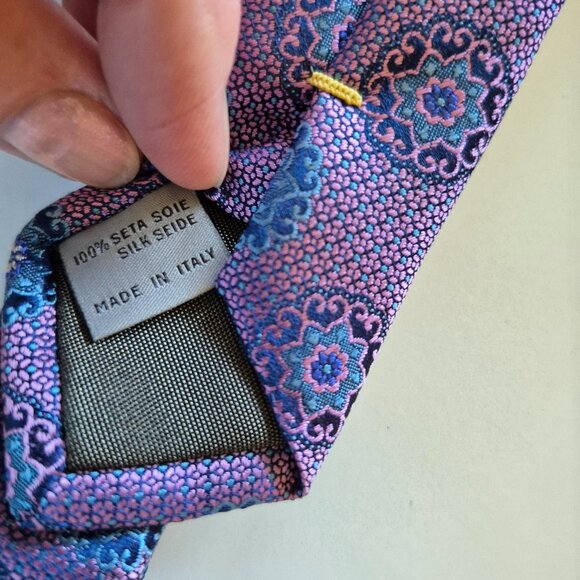 Canali 100% Silk Pink and Blue Medallion Tie - Picture 6 of 7